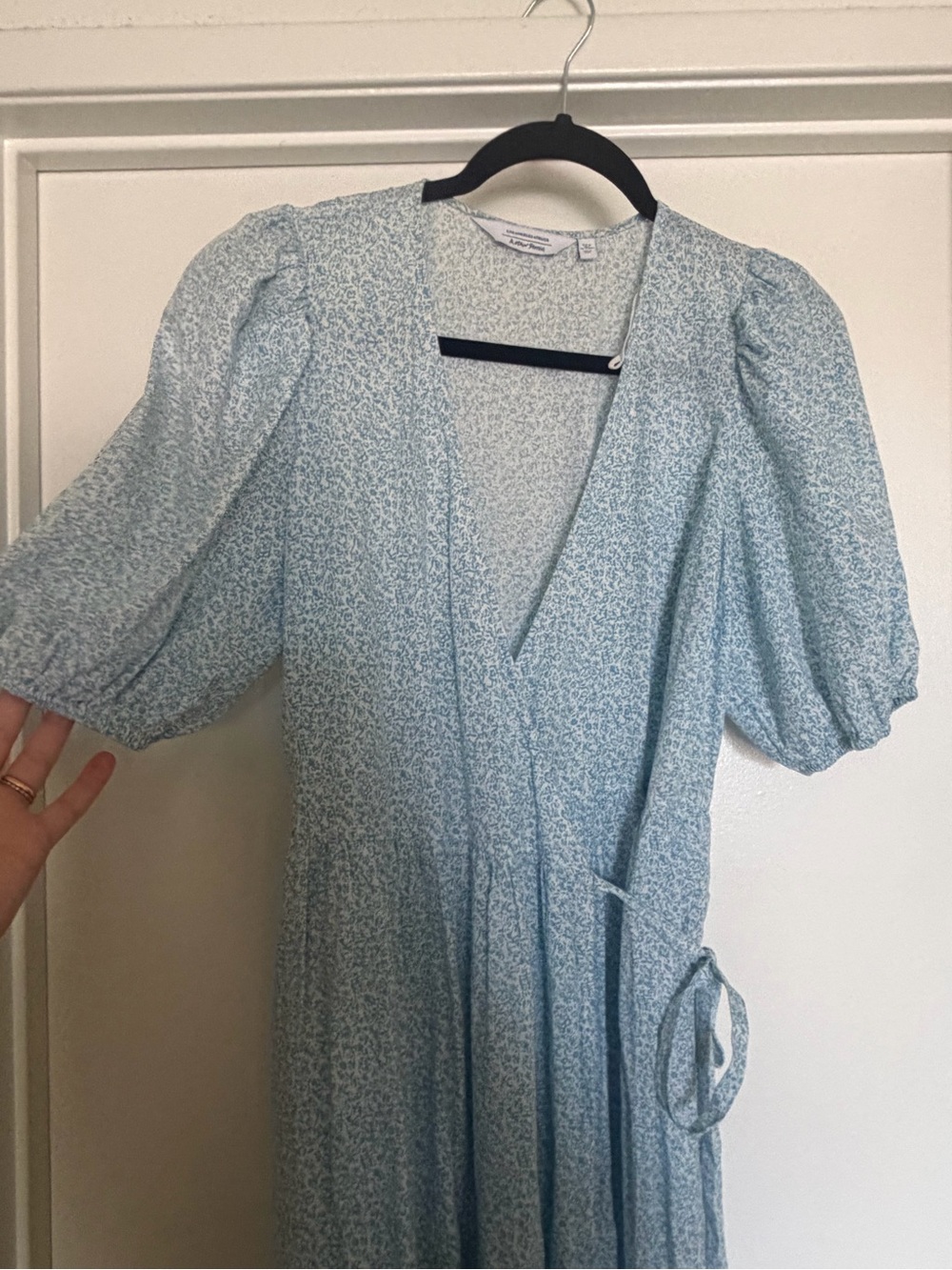 & Other Stories Pale Blue Puff Sleeve Wrap Maxi Dress - Picture 3 of 5